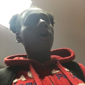 Meet your Posher, Kaila